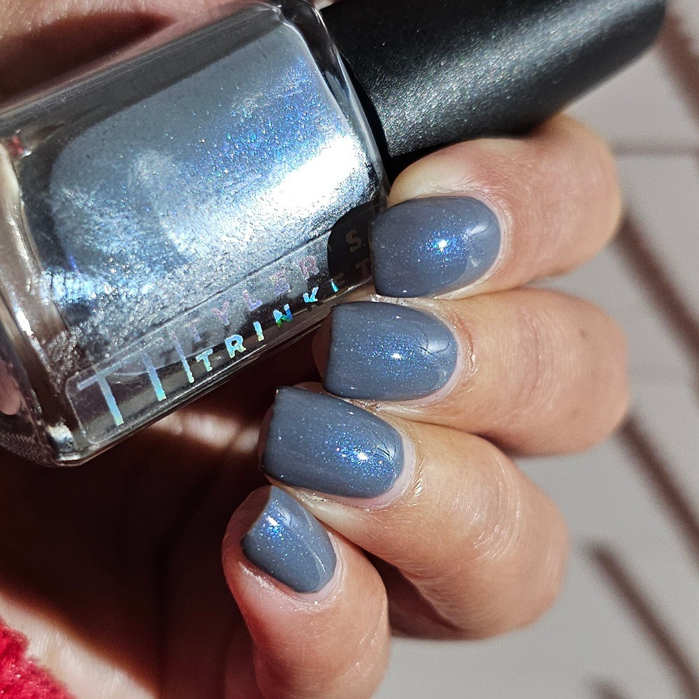 Bold & Blue-tiful