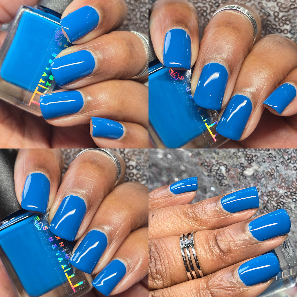 Blue With a Fart of Green