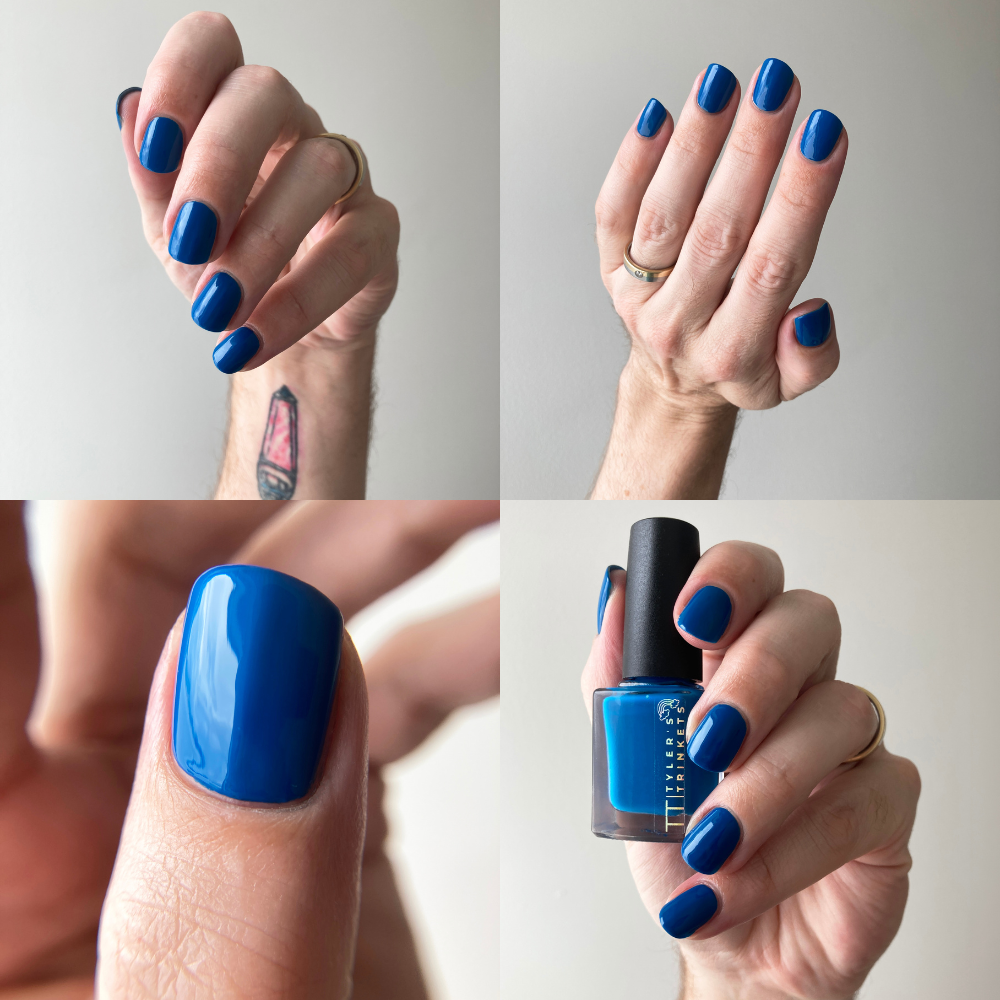Blue With a Fart of Green