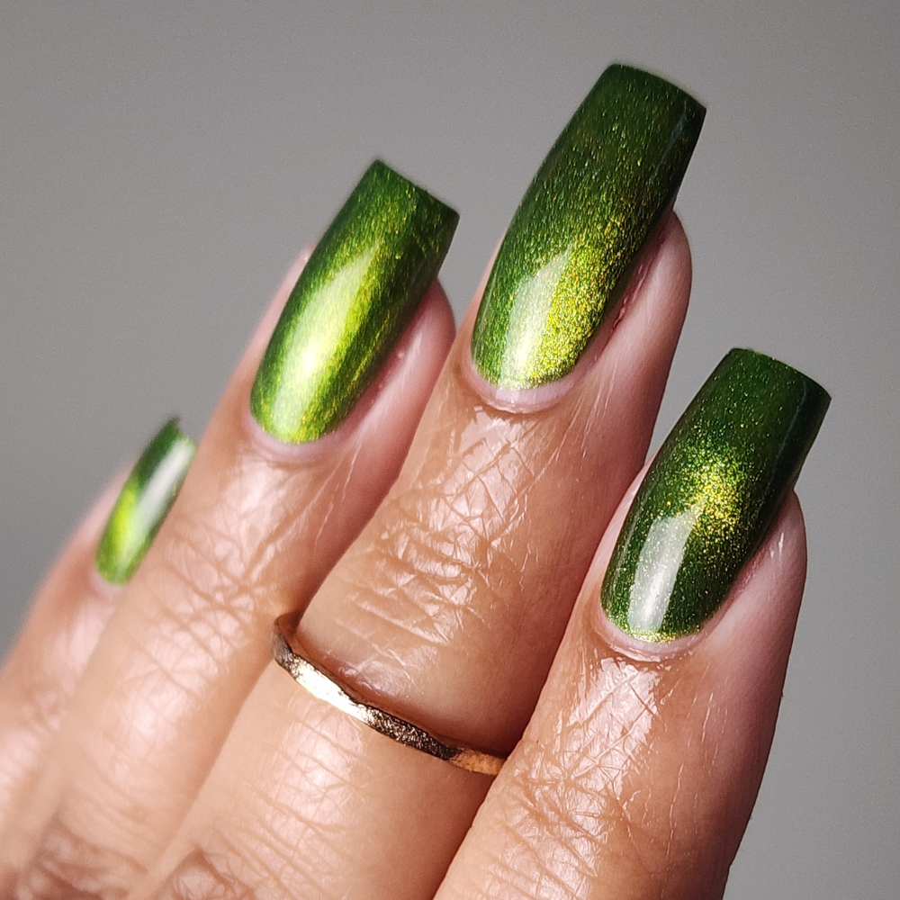 Green Flame [Magnetic]