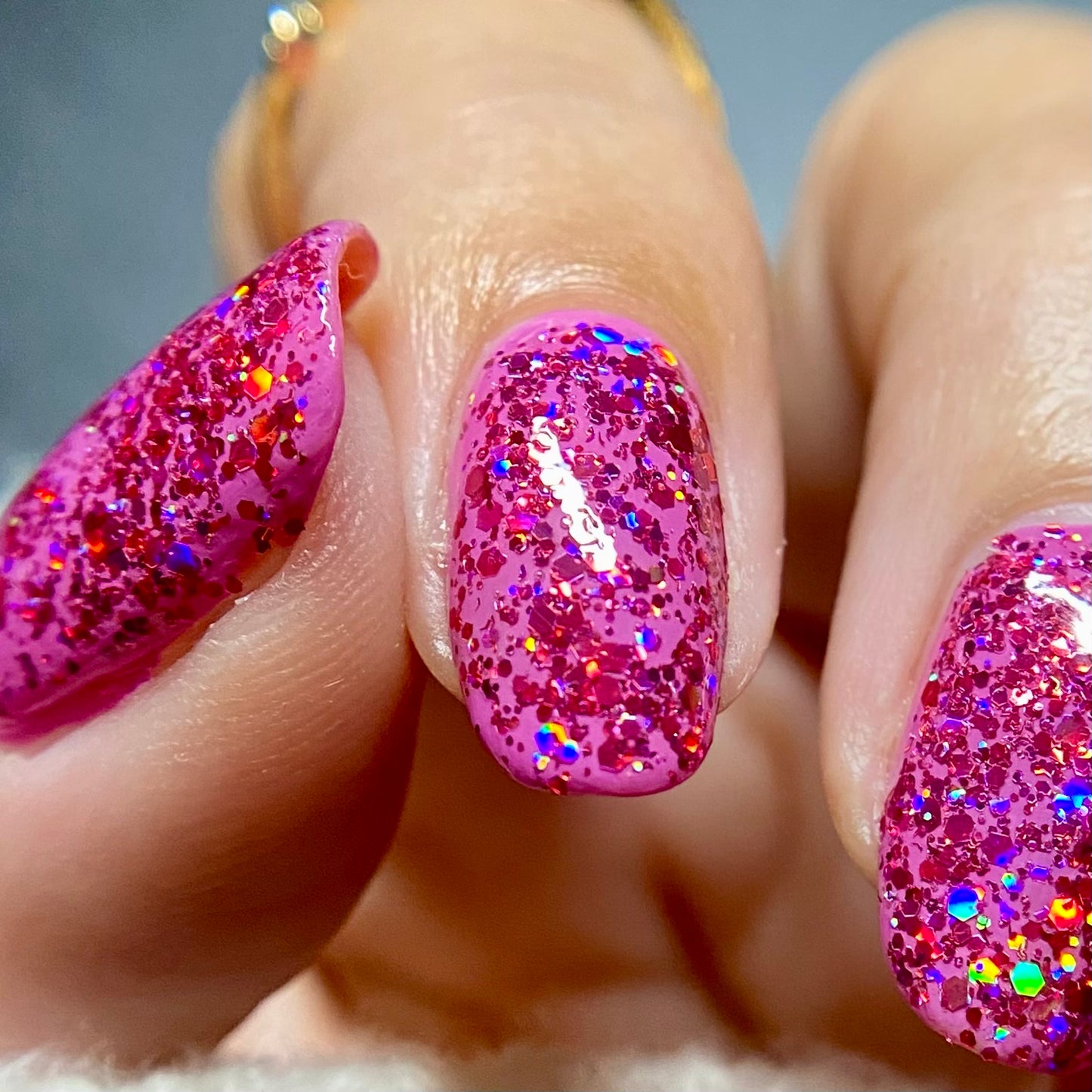 #BeProud Holo Glitter Topper - Hot Pink